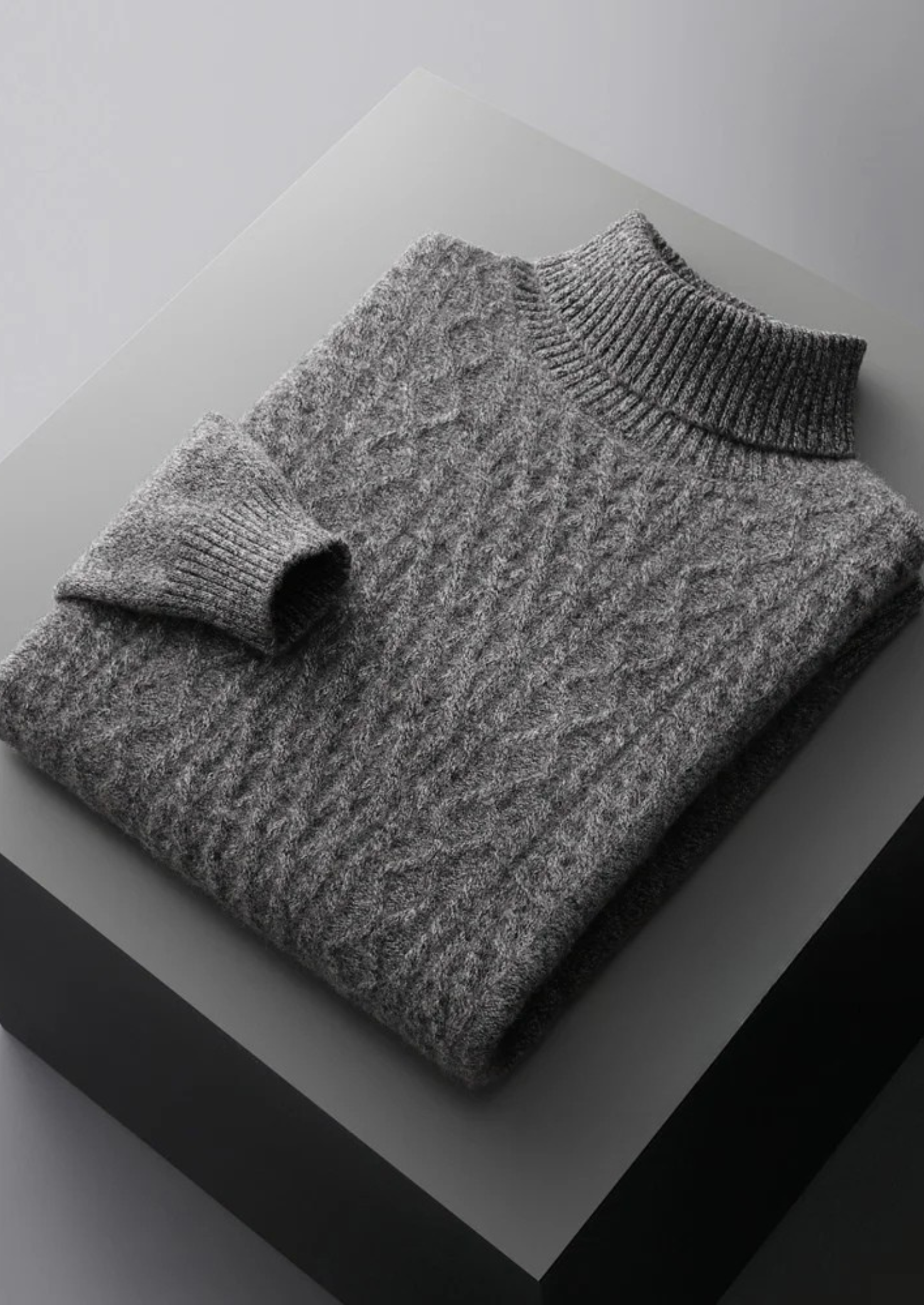 PURE EXTRA-FINE MERINO WOOL WINTERTIME ROLLNECK
