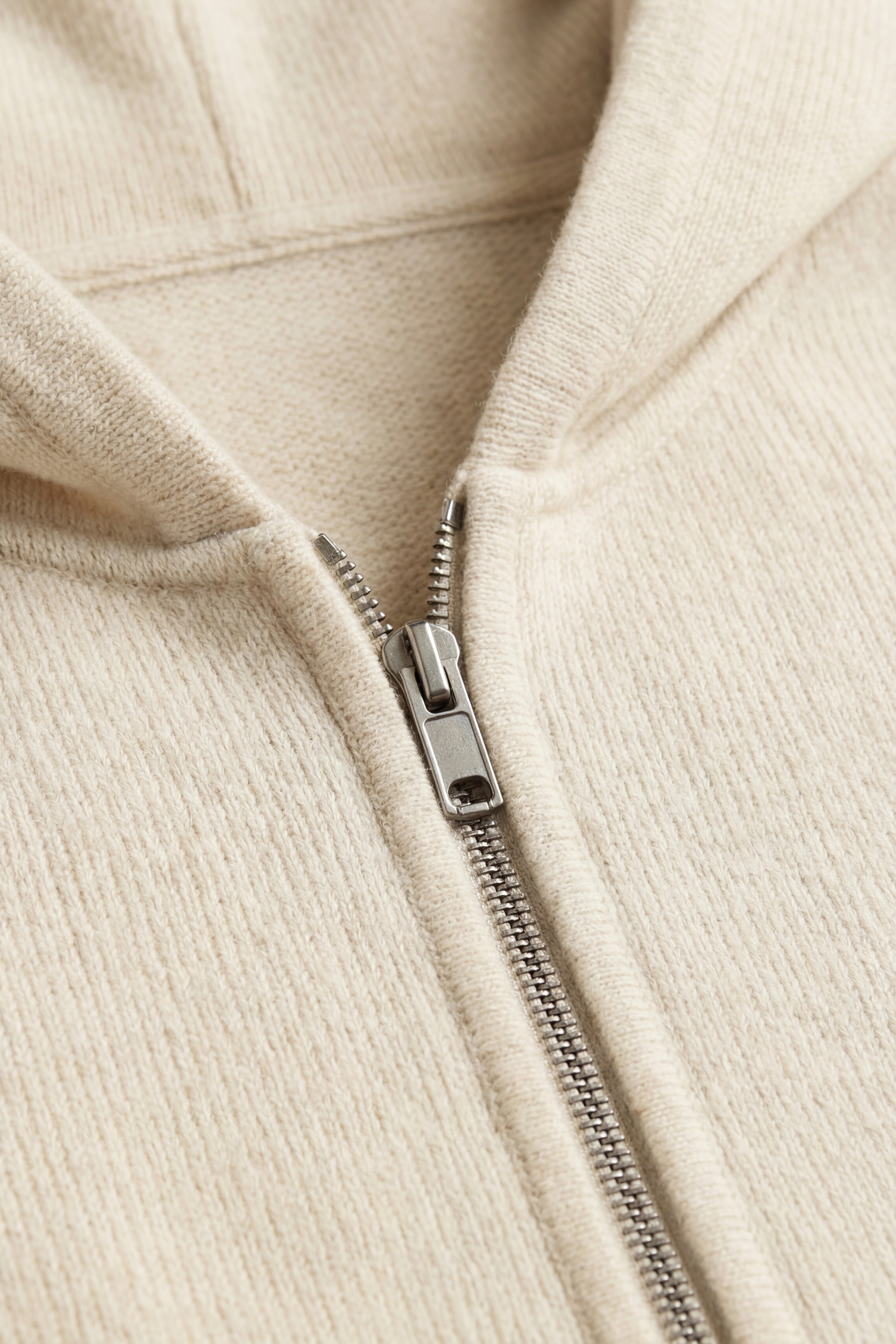 Tavole Hooded Zip Cream