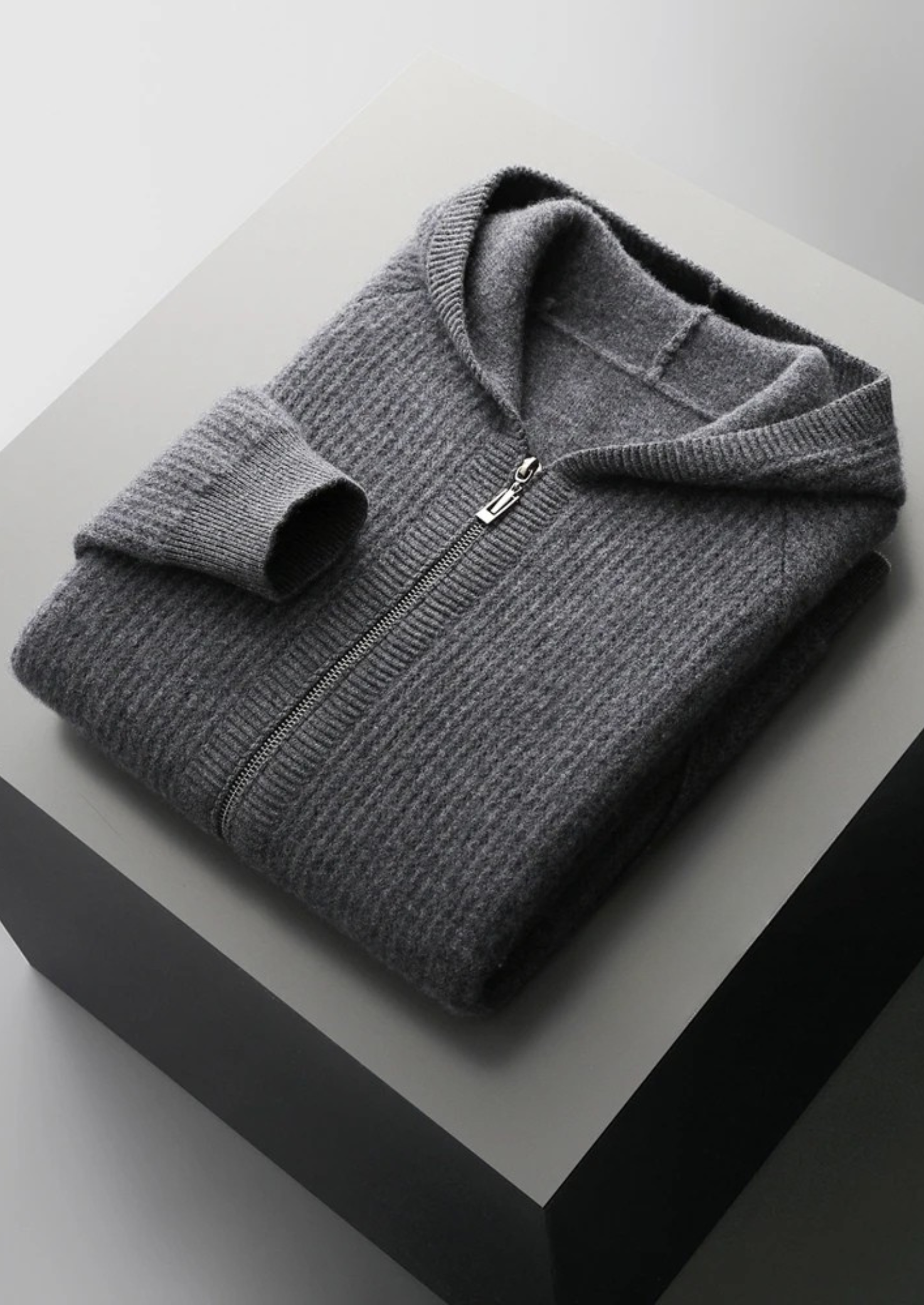 MERVENS PURE EXTRA-FINE MERINO WOOL RIBBED ZIPPER HOODIE