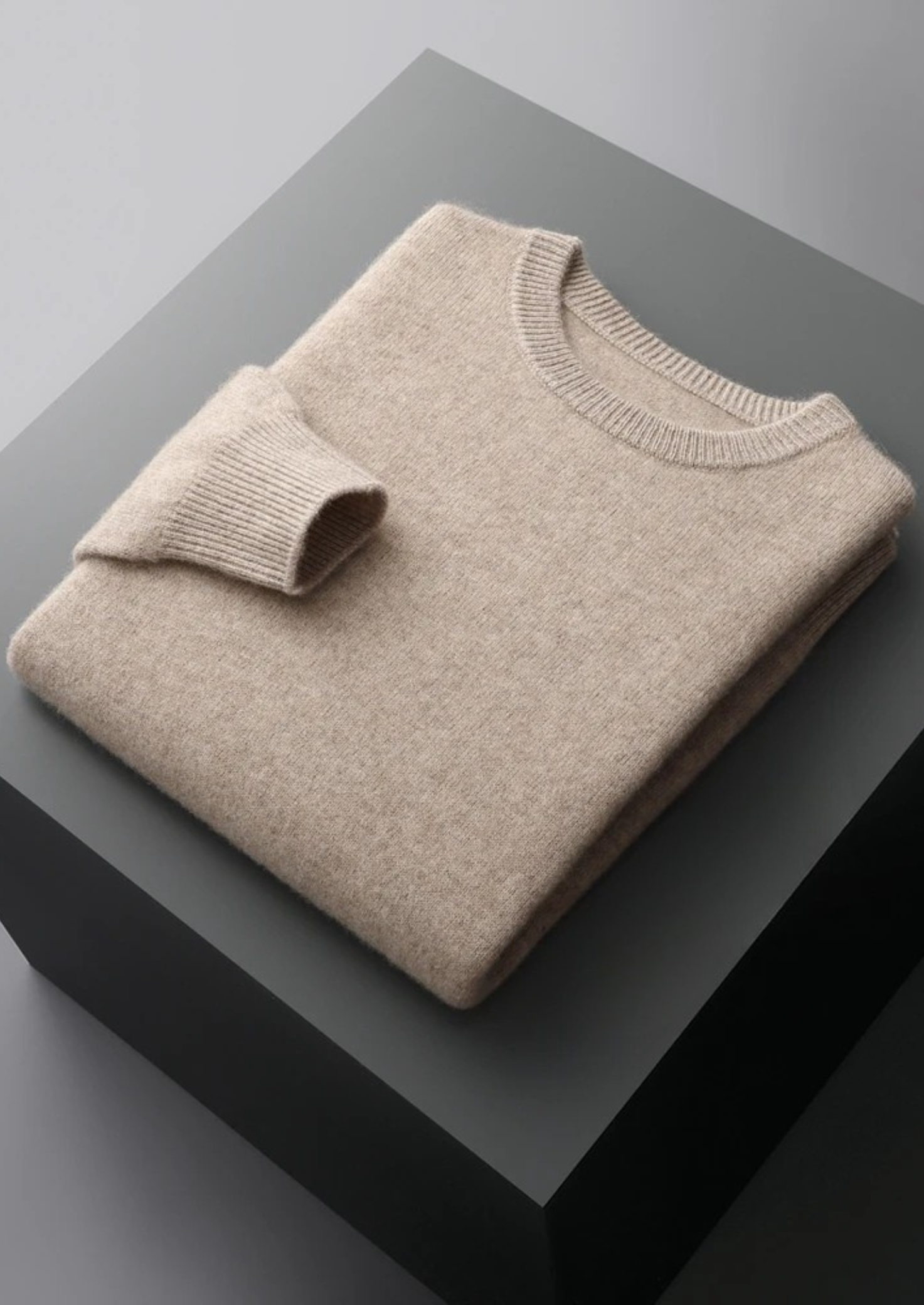 PURE EXTRA-FINE MERINO WOOL CLASSIC CREWNECK