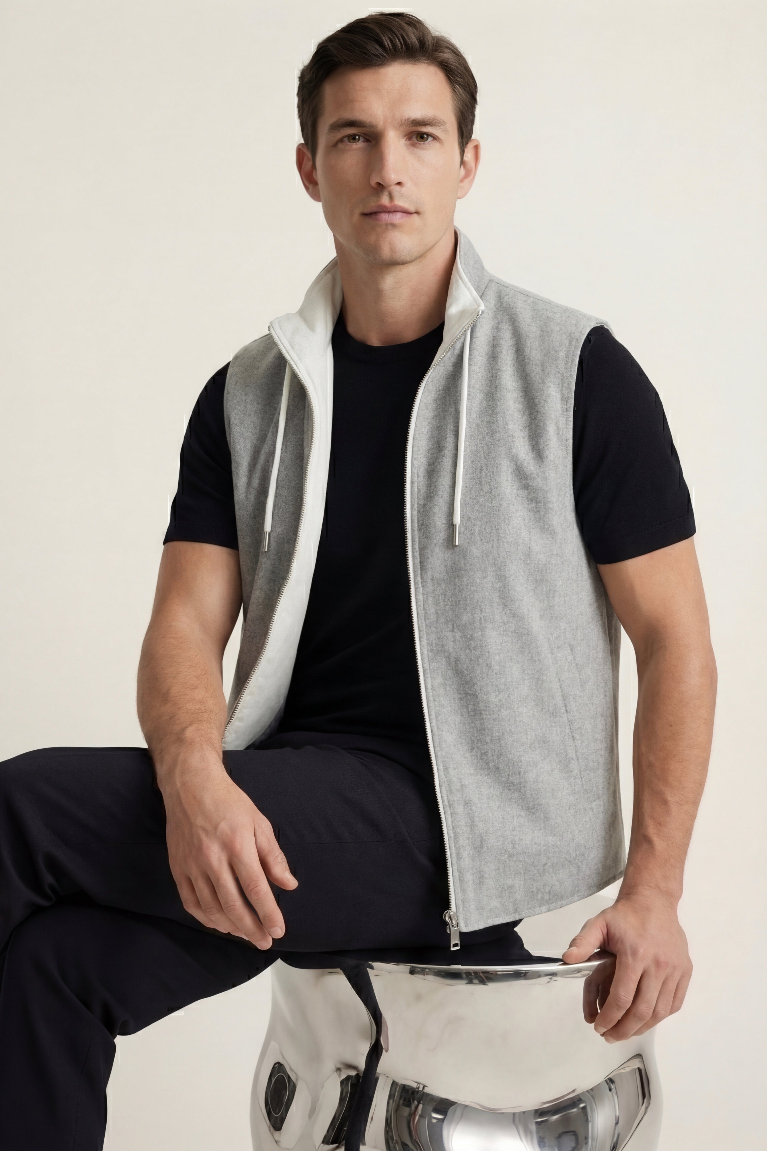 Leonis Reversible Vest Ivory