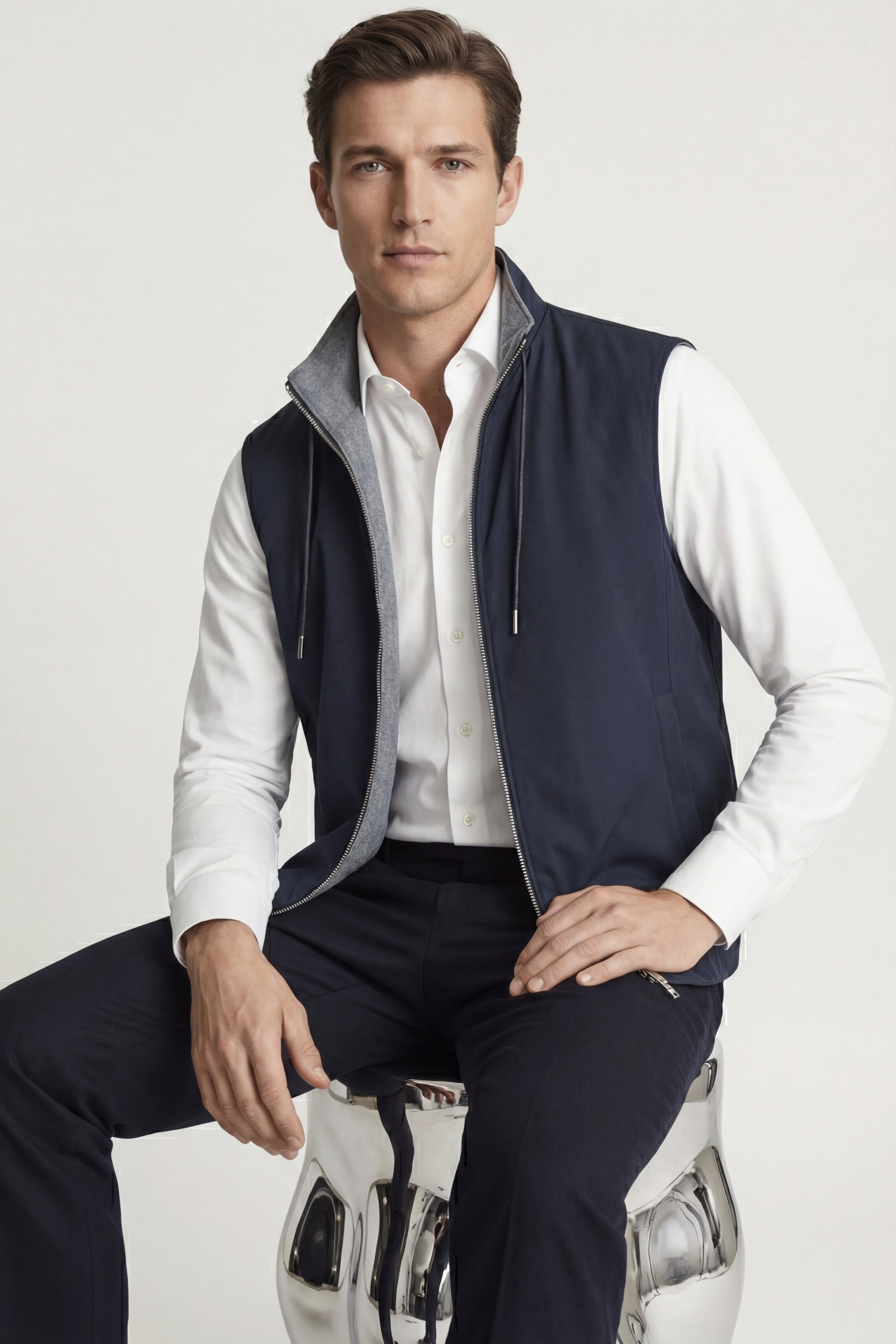 Leonis Reversible Vest Navy